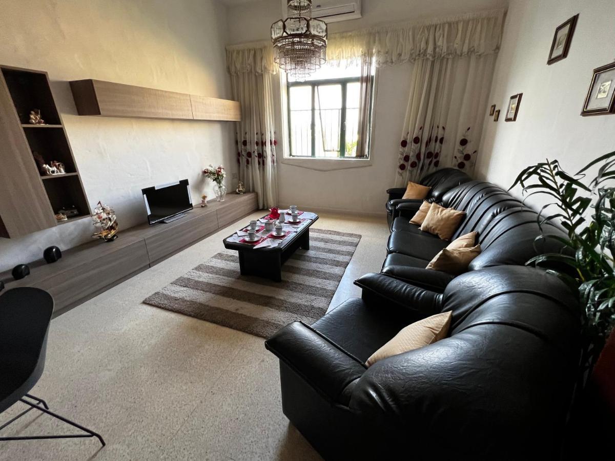 Superb 3 Bedroom Apartment In Valletta Exterior photo